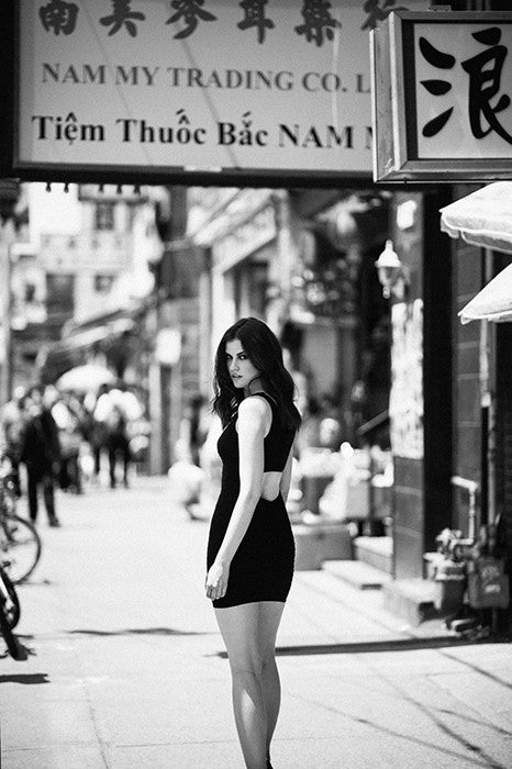 Kelleth Cuthbert Chinatown outdoor set